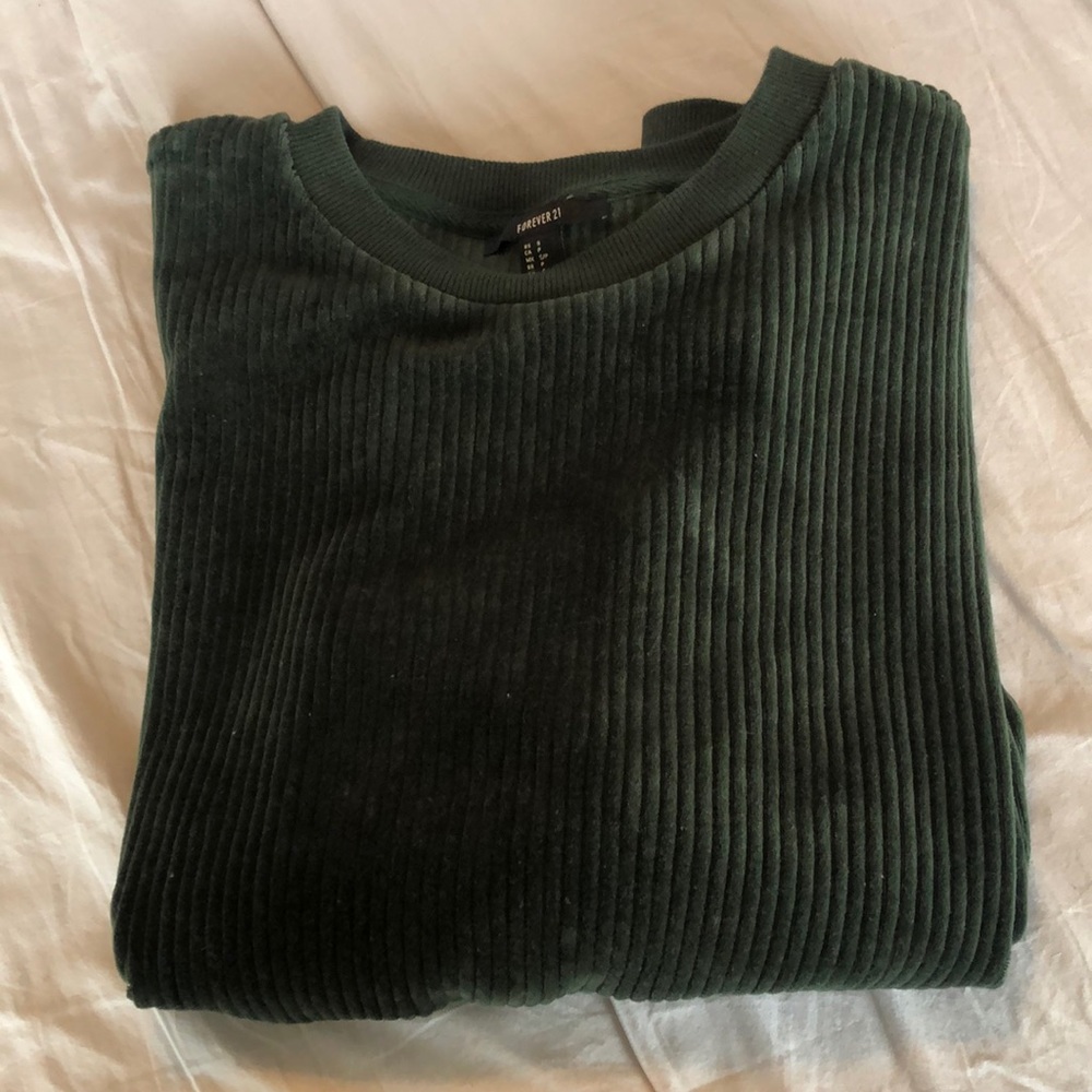Forever 21 Dark Emerald Green Cropped Pull Over